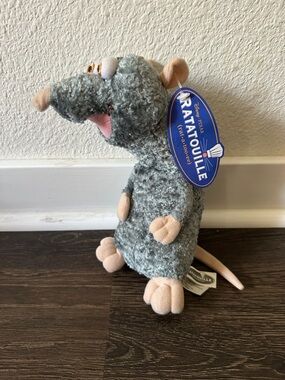 NWT Disney Pixar RATATOUILLE 8-9” Remy Rat Toy Factory Plush Stuffed BRAND NEW